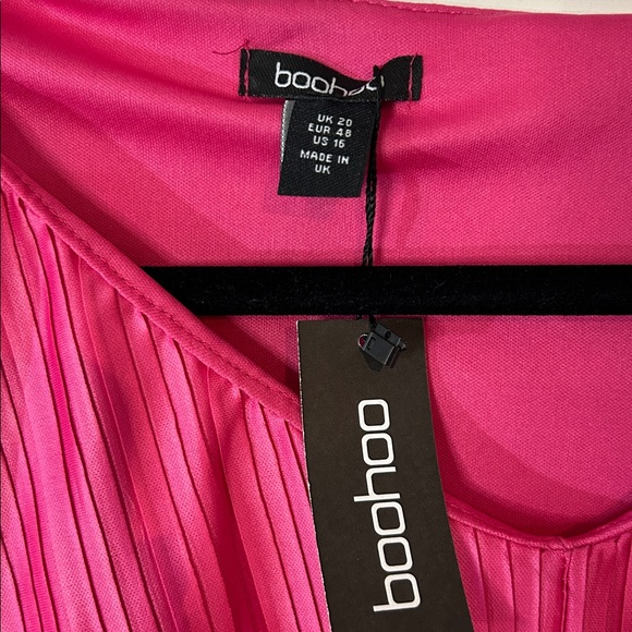 NWT Size 16 Vibrant Pink Long Sleeve Dress from BooHoo - Picture 6 of 12